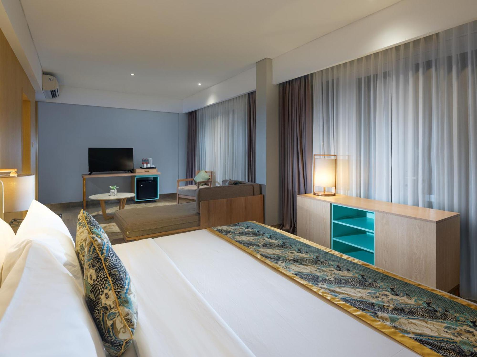 Hotel Santika Garut Exterior photo