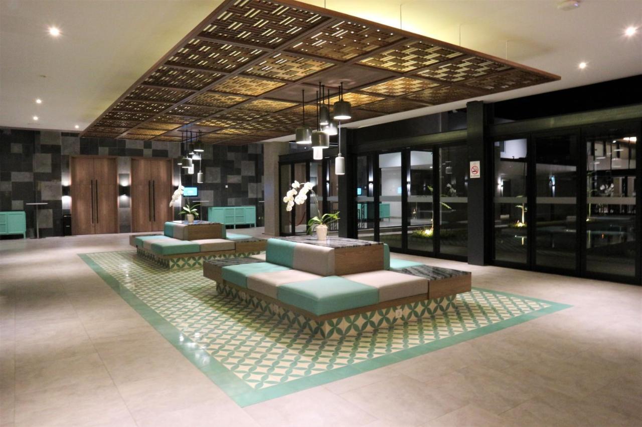 Hotel Santika Garut Exterior photo