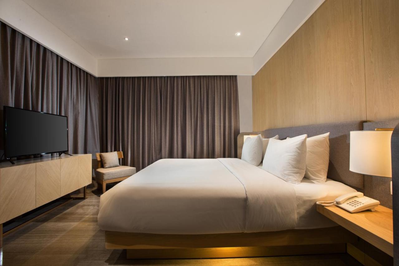 Hotel Santika Garut Exterior photo
